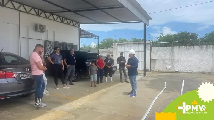 Treinamento de Brigada de Incêndio — STAFF Indústria e Comércio de Cosméticos — imagem 4