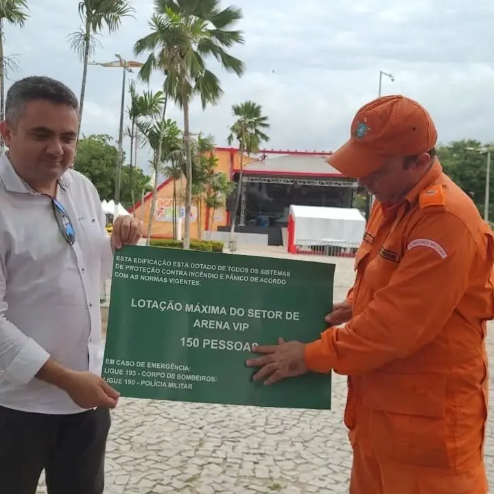 Vistoria do Corpo de Bombeiros — Carnaval de Acaraú (Prefeitura Municipal) — imagem 3