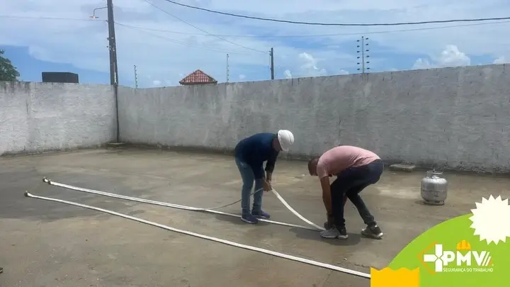 Treinamento de Brigada de Incêndio — STAFF Indústria e Comércio de Cosméticos — imagem 5