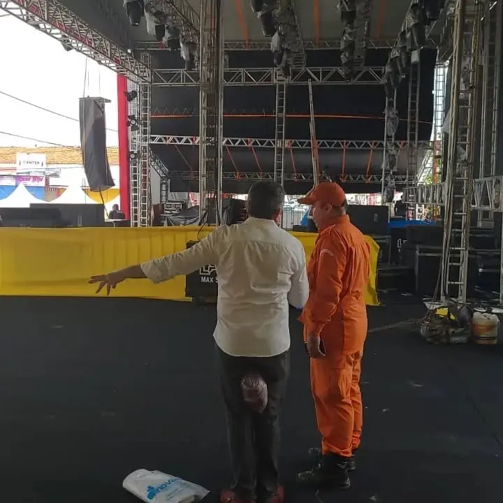 Vistoria do Corpo de Bombeiros — Carnaval de Acaraú (Prefeitura Municipal) — imagem 5