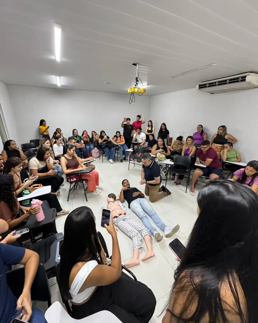 Palestra sobre Segurança do Trabalho e Primeiros Socorros — UNIASSELVI — imagem 3