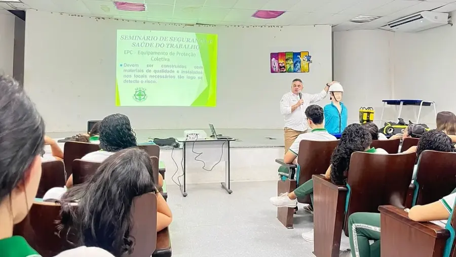 Roda de Conversa sobre Primeiros Socorros e Segurança — Turma de Massoterapia (Escola Profissionalizante de Jijoca) — imagem 10
