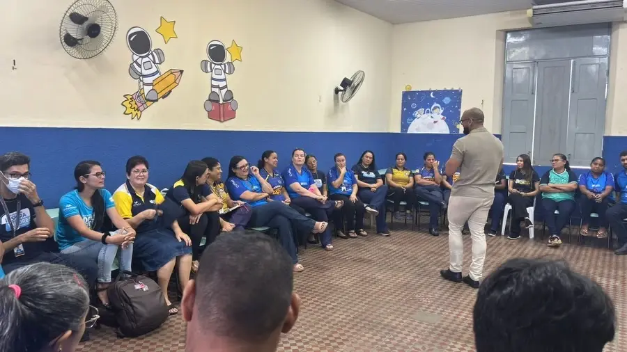 Palestra sobre Riscos Psicossociais e Construção de Ambientes Seguros