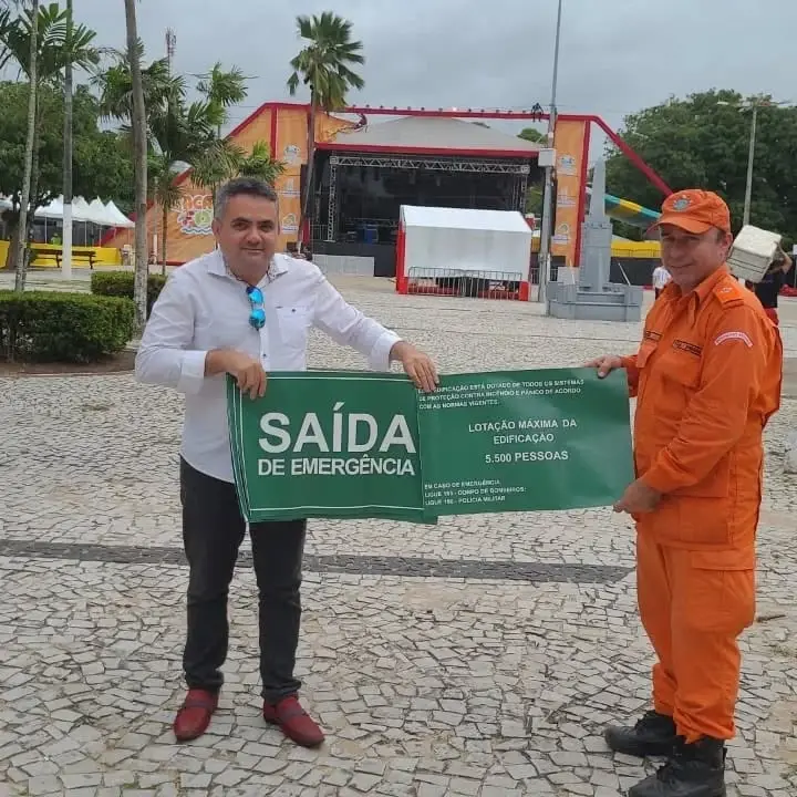 Vistoria do Corpo de Bombeiros — Carnaval de Acaraú (Prefeitura Municipal) — imagem 4